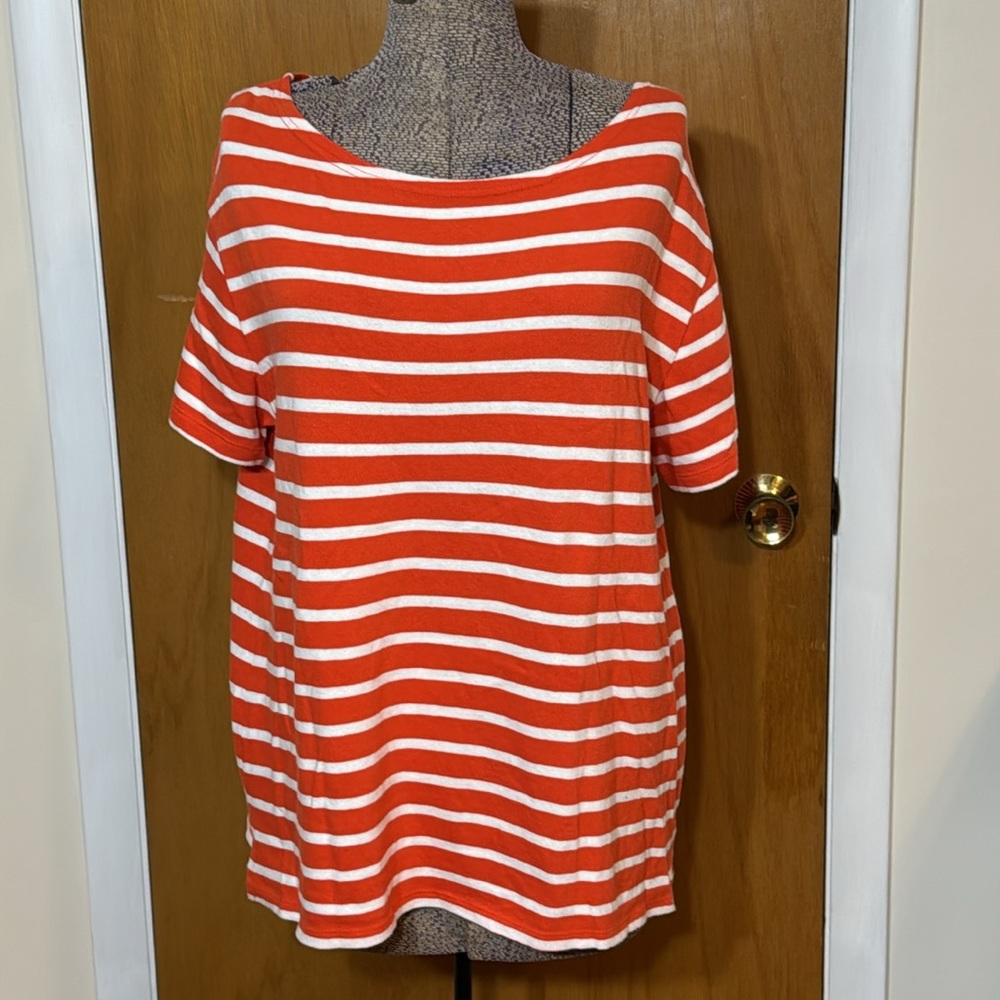 Old Navy Women’s XL Orange and White Stripe Knit Short Sleeve Blouse